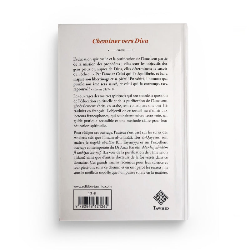 Livre "La voie de l’éducation spirituelle" de Mohammed Minta, édition Tawhid, couverture avec texte et design simple.