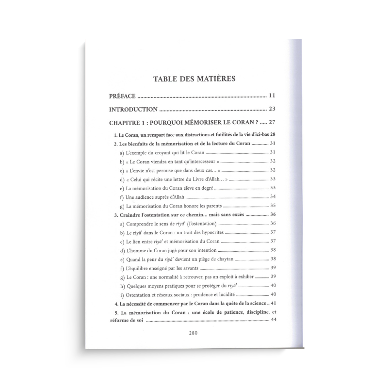 Livre Le Guide du Mémorisateur du Coran par Dar al-Qira’at, guide pratique pour mémoriser efficacement le Coran.