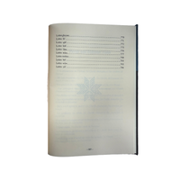 Livre Commentaire Omdat Al-Fiqh Ibn Qoudama en 3 tomes, édition Assia, couverture avec design discret.