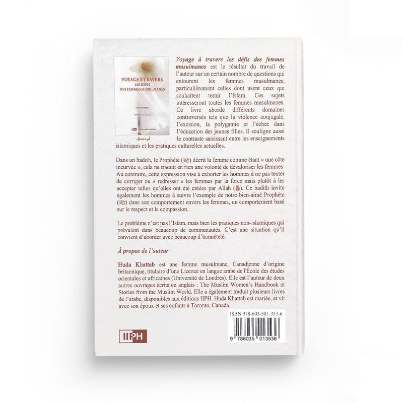 Couverture du livre "Voyage à travers les défis des femmes musulmanes" de Huda Khattab, publié par IIPH, avec titre visible.