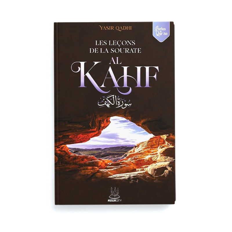 Livre "Les leçons de la sourate al Kahf" de Yasir Qadhi, publié par Muslim City, couverture avec titre visible.