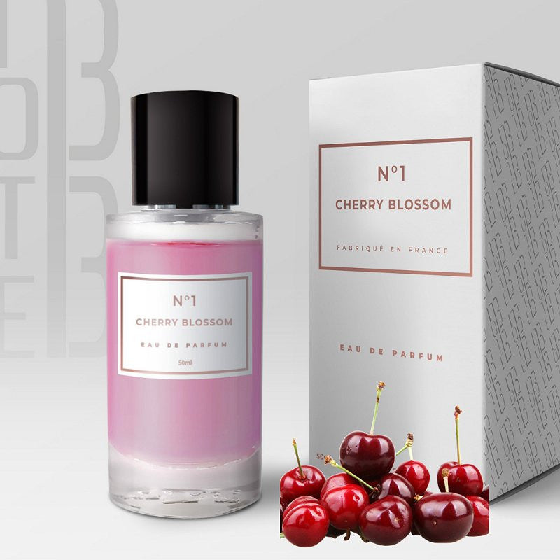 Parfum Note 33 Cherry Blossom N°1, flacon de 50ml, avec design élégant évoquant des fleurs de cerisier.