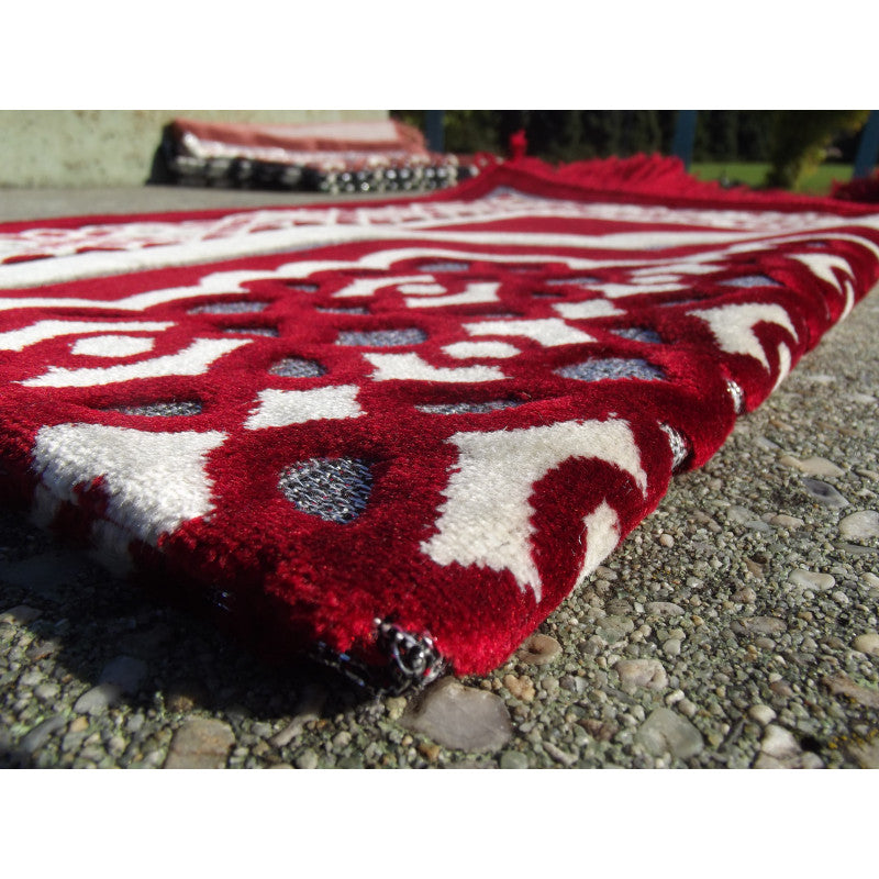 Tapis de Prière - Contour Géométrique - Couleur Rouge - Librairie Al Minhaj