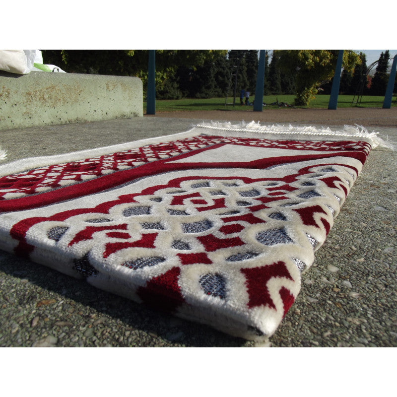 Tapis de Prière - Contour Géométrique - Fond Blanc - Couleur Rouge - Librairie Al Minhaj