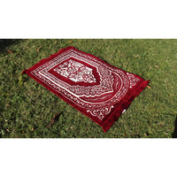 Tapis de Prière épais, Grande Taille (117 x 82 cm), Confortable - Fond Rouge & Motif Blanc - Librairie Al Minhaj