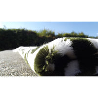 Tapis de prière épais Sana Edition, grande taille 117x82 cm, motif vert sur fond blanc, confortable et idéal pour la prière.