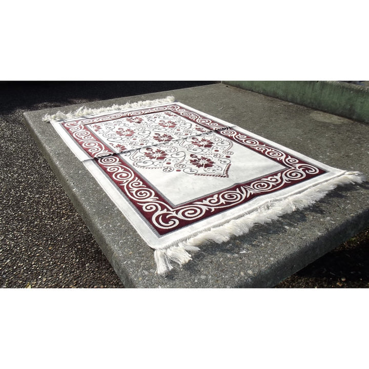 Tapis de Prière - Fond Blanc - Motif Fleurs - Couleur Rouge