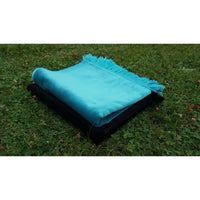 Tapis de prière en velours bleu turquoise personnalisé, de style luxe, avec motif simple, fabriqué par Librairie Al Minhaj.