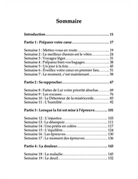 Livre "Vivre Avec Le Qur'an" de Muslim City, couverture avec texte et motifs arabes, guide pour approfondir l’amour du Coran.