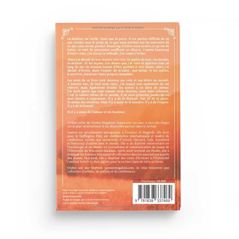 Livre de Yasmina Mogahed, "De l'amour et du bonheur", recueil de réflexions personnelles, pensées et citations, couverture avec titre.